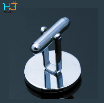 Round silver cufflinks